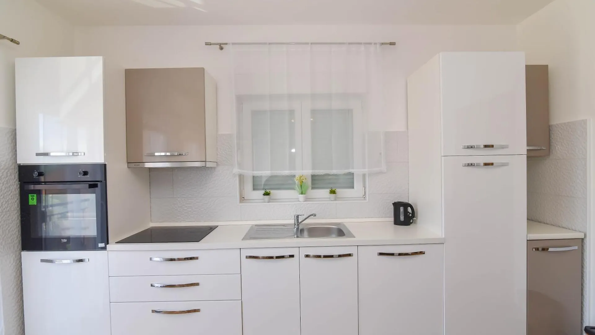 Apartment Borna Sukošan